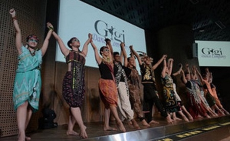  Tarian Dansa Musikal Tunjukan Kepedulian Kepunahan Hewan   