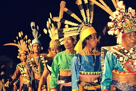  Suku Dayak Wehea Desak KLHK Cabut Izin Usaha yang Rusak Hutan